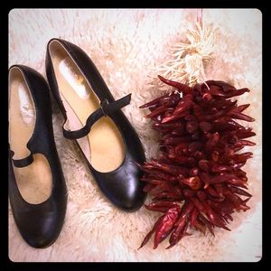 Menkes Flamenco shoes💃🏽